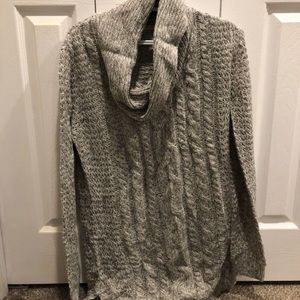 Turtle neck sweater